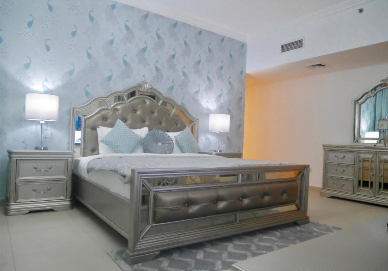 Stunning 5* 4Br-Oceanfront-Apartment Дубай Экстерьер фото