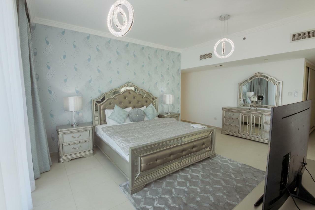 Stunning 5* 4Br-Oceanfront-Apartment Дубай Экстерьер фото